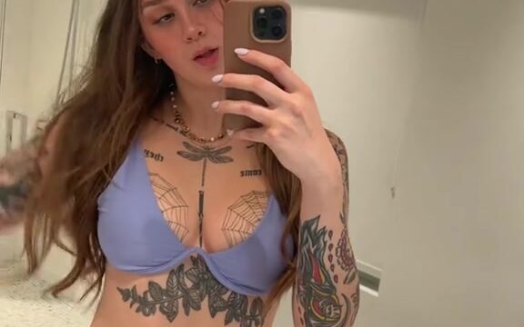 Sarah.mariee Onlyfans nude showing off her big boobs!!!